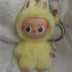 Labubu Pin for Love - F